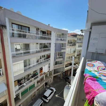Cift Klimali, 110M2, 3+1, Metro 5Dk, 1000Mbps Inte Apartment İzmir Luaran gambar